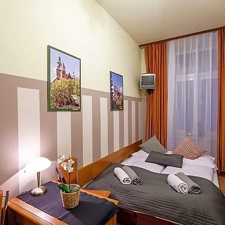 Golden Lion Guest Szewska 19 3*
