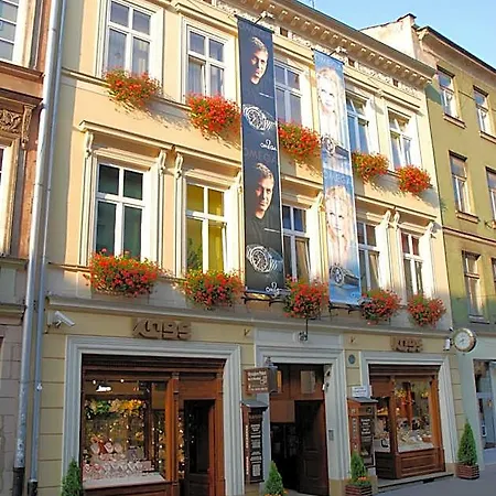 Apartmanhotel Golden Lion Guest Szewska 19 3*