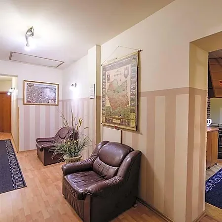 Golden Lion Guest Szewska 19 Lägenhetshotell 3*