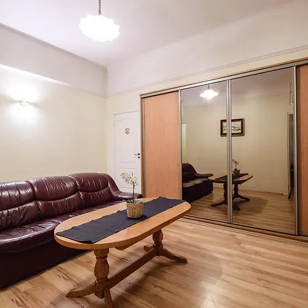 Golden Lion Guest Szewska 19 Hotel apartamentowy