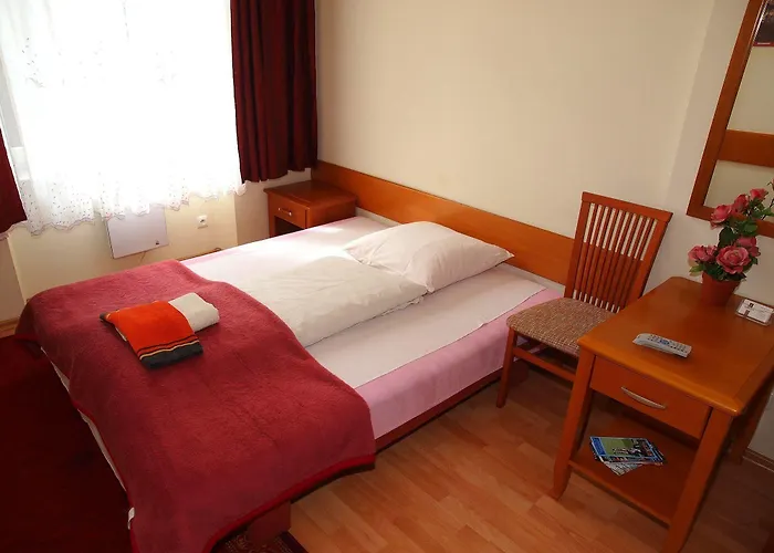 Aparthotel Golden Lion Guest Szewska 19 3*