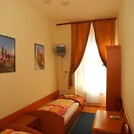 Golden Lion Guest Szewska 19 كراكوفيا