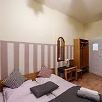 Golden Lion Guest Szewska 19 شقة فندقية 3*